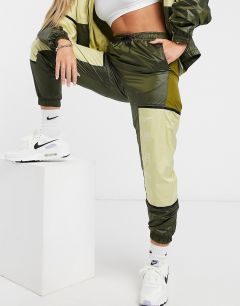 Зеленые джоггеры колор блок Nike-Зеленый