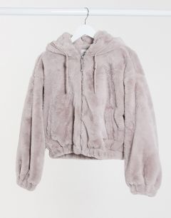 Лавандовая короткая куртка из искусственного меха Bershka-Фиолетовый