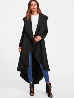 Модное асимметричное пальто