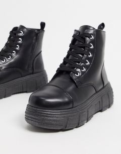 Черные ботинки из искусственной кожи в спортивном стиле Koi Footwear-Черный