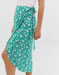 Зеленая юбка миди с цветочным принтом, запахом и завязкой сбоку ASOS DESIGN-Мульти