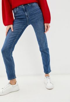 Узкие джинсы