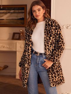 Плюшевое пальто с леопардовым принтом и карманом
