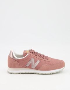 Кроссовки приглушенного розового цвета New Balance 720-Розовый цвет