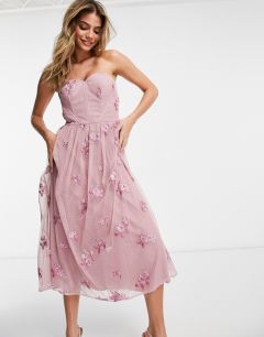 Розовое платье для выпускного с открытыми плечами и цветочной вышивкой 3D Chi Chi London-Розовый цвет