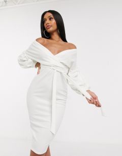 Белое платье-футляр с открытыми плечами и рукавами клеш Femme Luxe-Белый