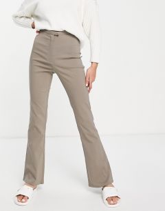 Серо-коричневые эластичные брюки клеш из бенгалина ASOS DESIGN-Коричневый цвет