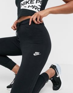 Черные джоггеры слим Nike Essentials-Черный