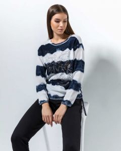 Пуловер, р. 48, цвет сине-белый