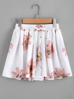 Модные шорты-юбка на кулиске с цветочным принтом