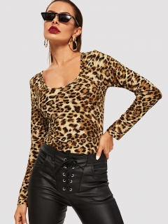 Леопардовая облегающая футболка