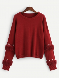 Однотонный свитер с жемчугом и искуственным мехом размера плюс