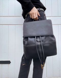 Черный рюкзак с декоративными швами Topshop-Черный цвет