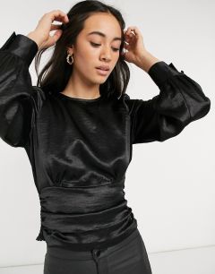 Черная атласная блузка с V-образным вырезом на спине Vero Moda-Черный цвет